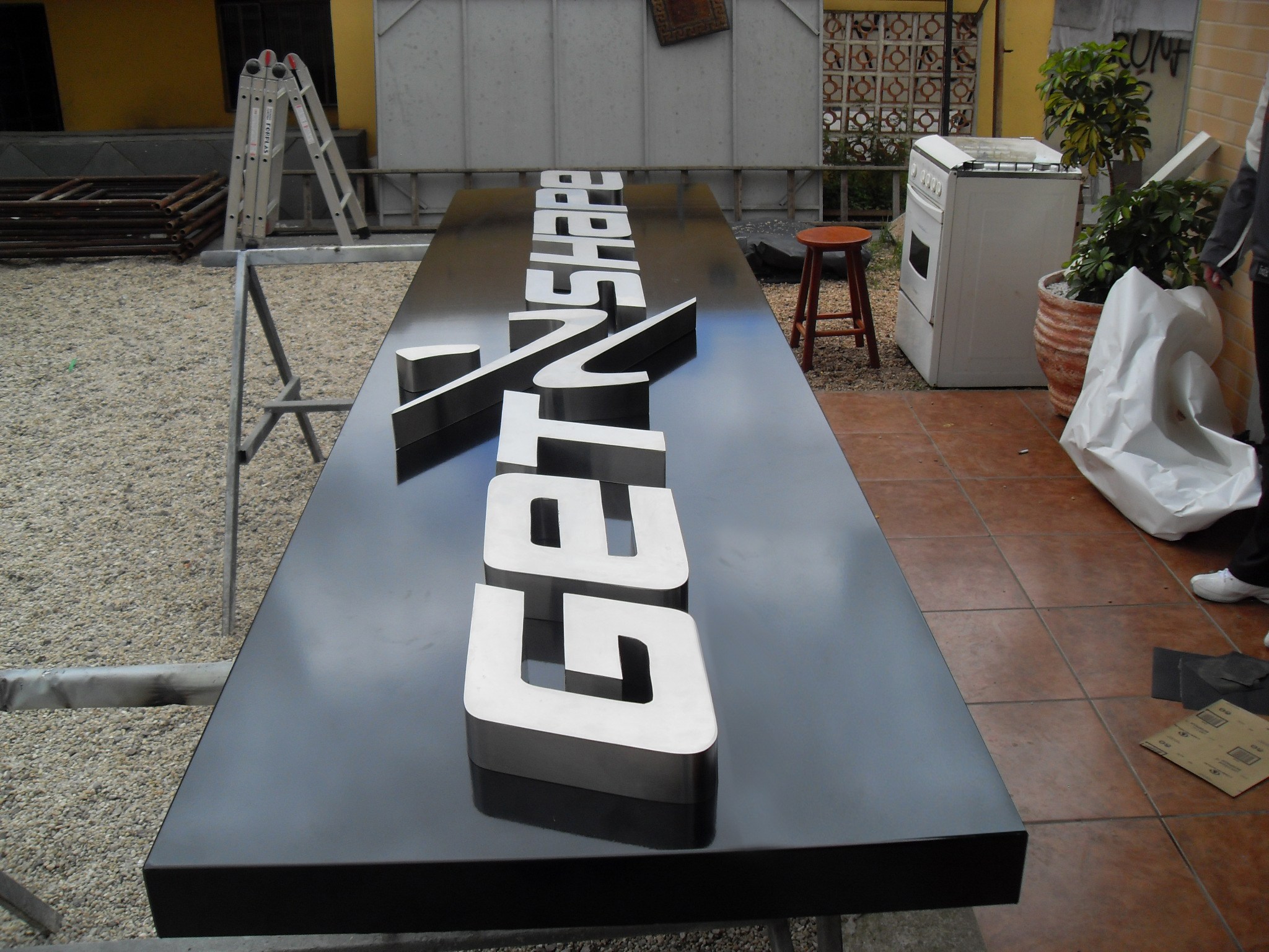 Letra Caixa – Getshape